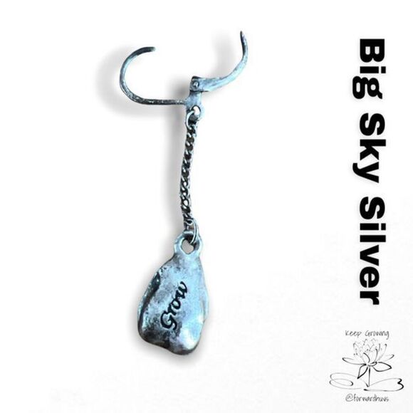 ☑️ Big Sky Silver Earrings - New in Box - Drop Style - 2 Inches - Picture 3 of 9